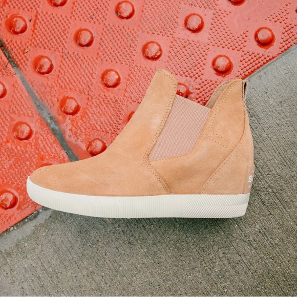 NEW SOREL OUT N ABOUT™ SLIP-ON WOMEN'S WEDGE - Picture 3 of 10